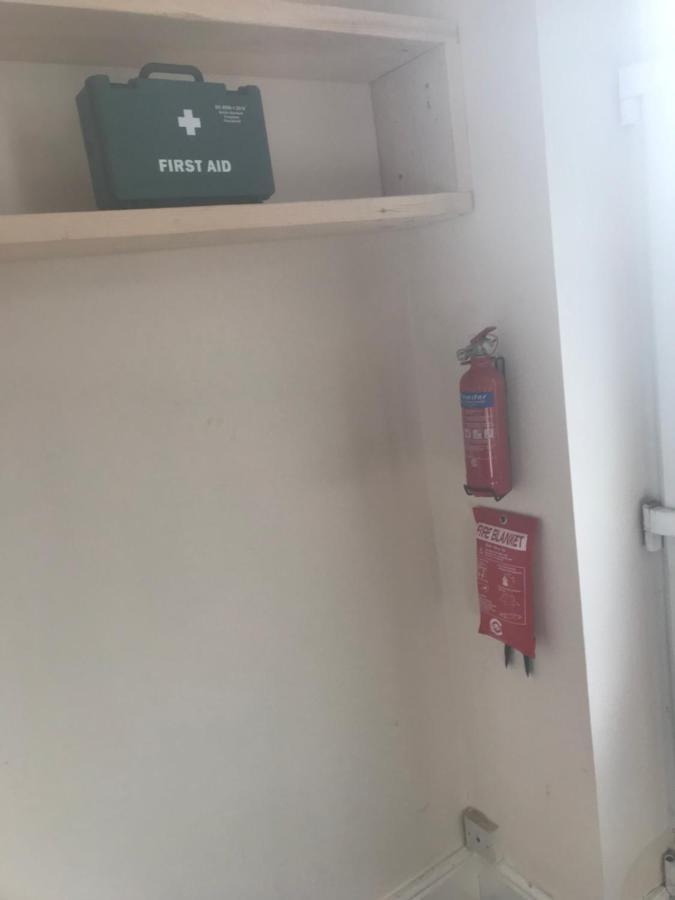 Spacious 4 Bedroom House Near Stokes Croft!! Central!!! Bristol Exteriör bild